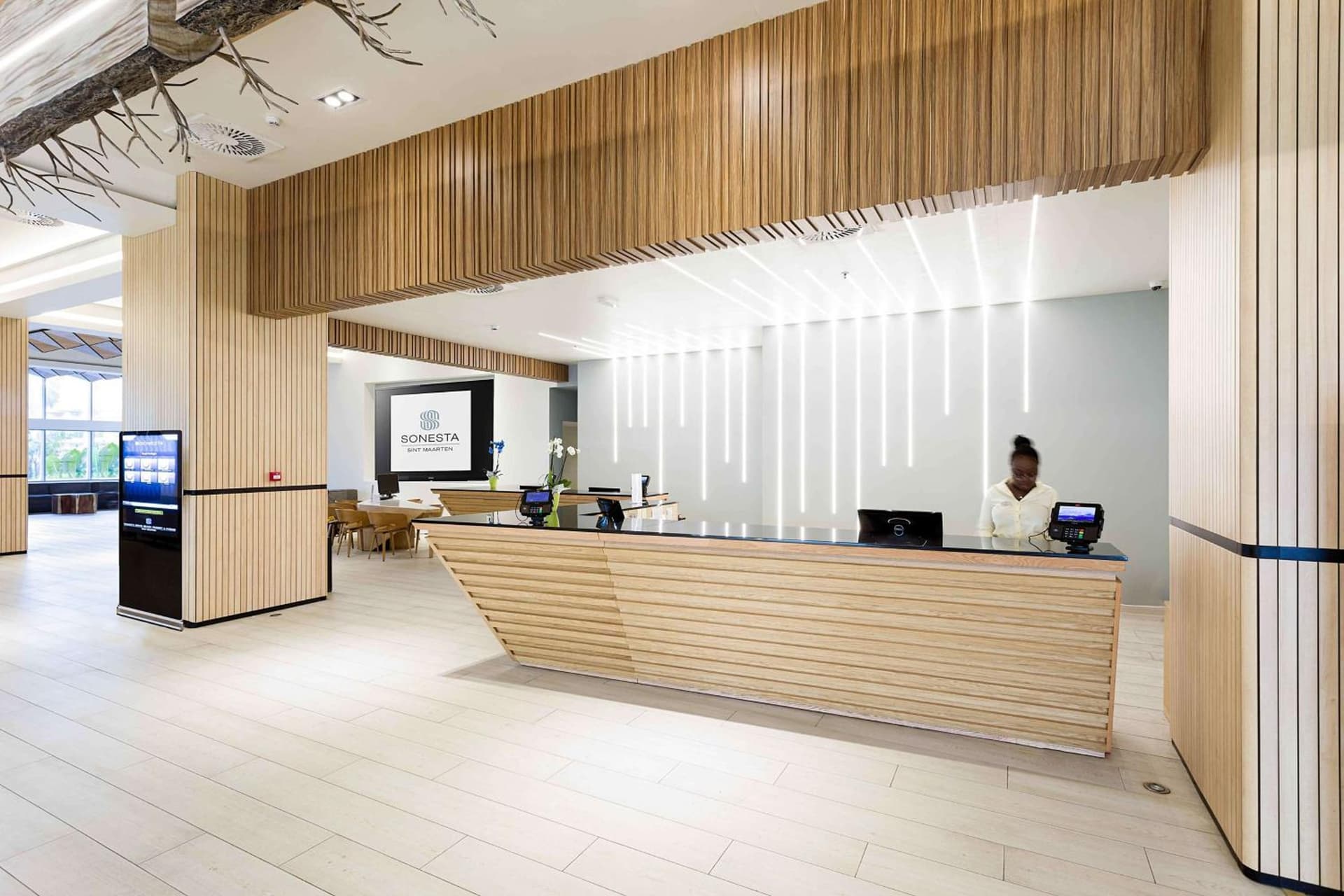 Sonesta Maho Beach All Inclusive Resort Casino & Spa - Photo 53