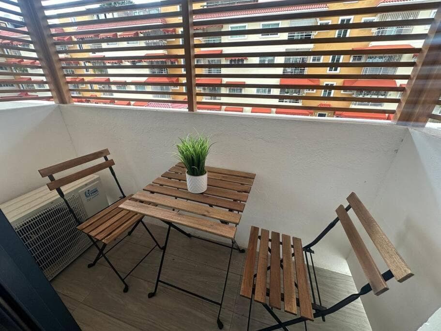 Brand new, with private Jacuzzi - Photo 24