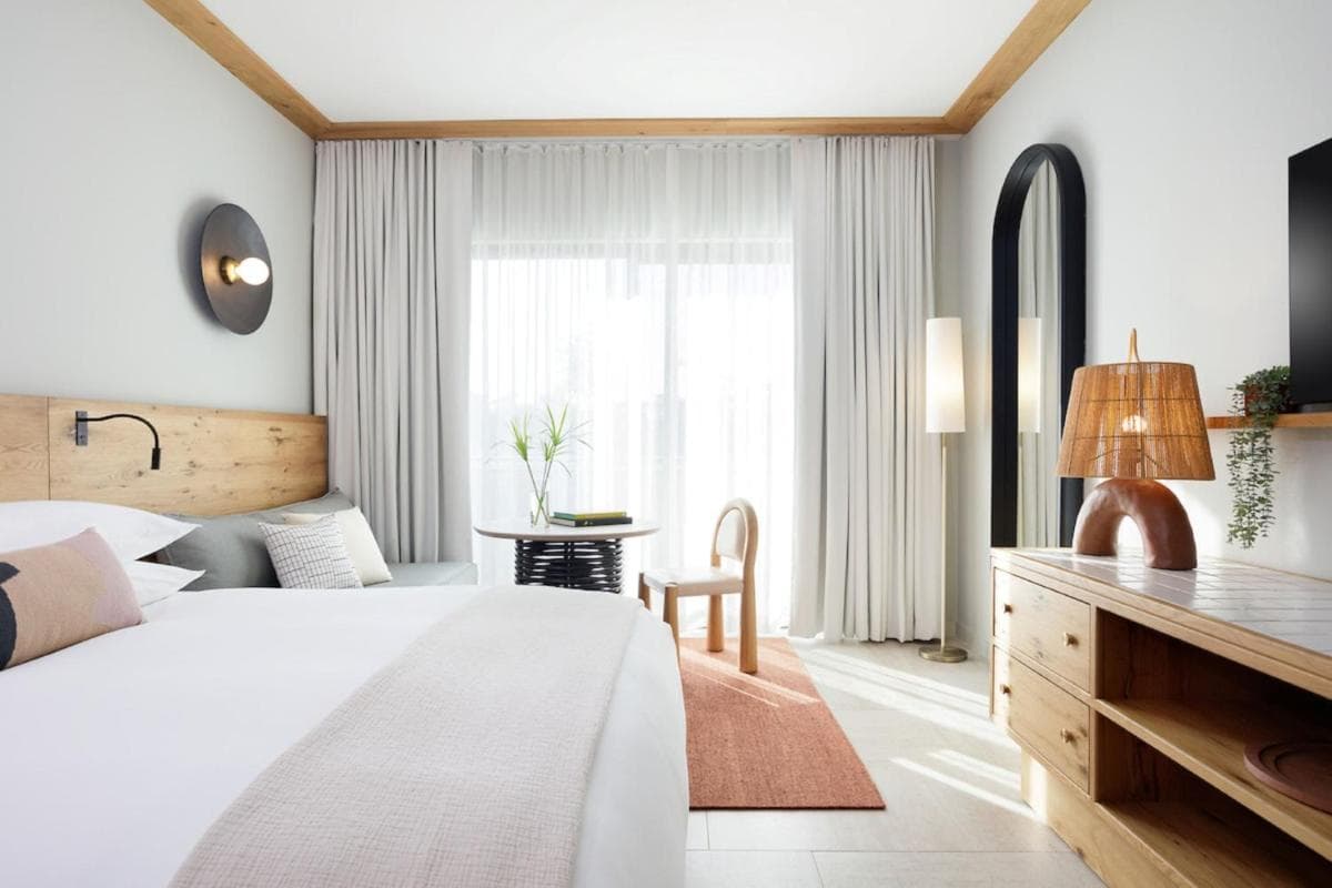 Hotel Indigo Grand Cayman by IHG - Photo 163