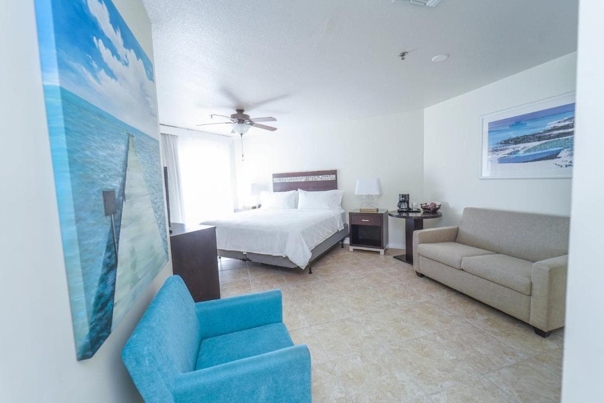 Holiday Inn Resort Grand Cayman by IHG - Photo 260