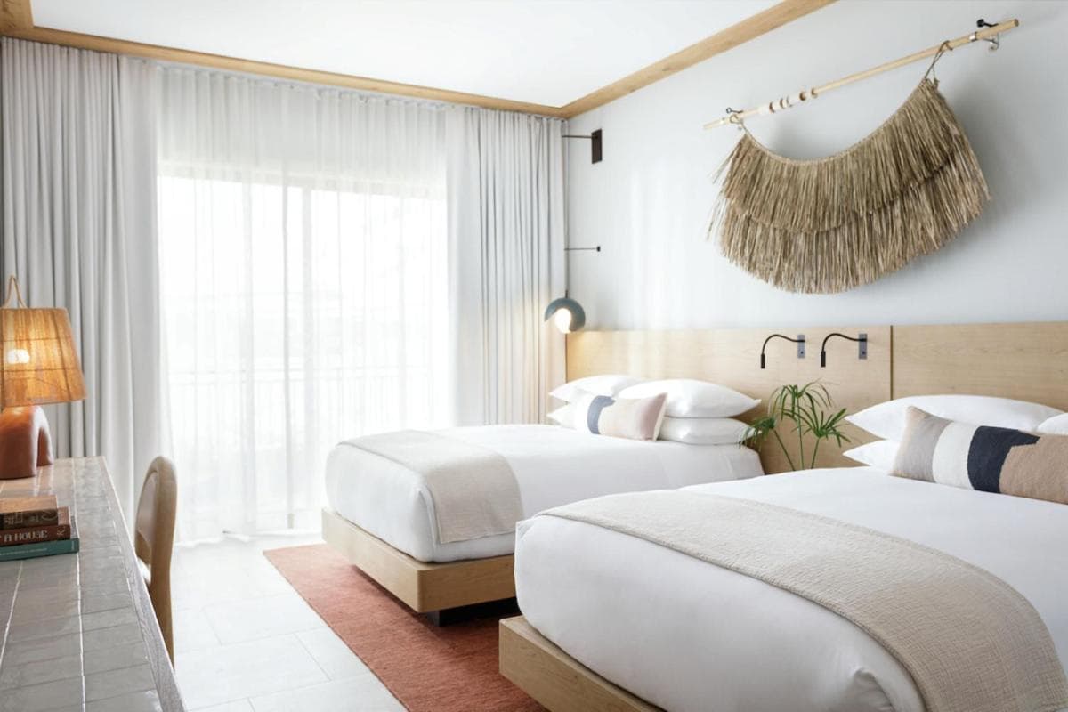 Hotel Indigo Grand Cayman by IHG - Photo 171