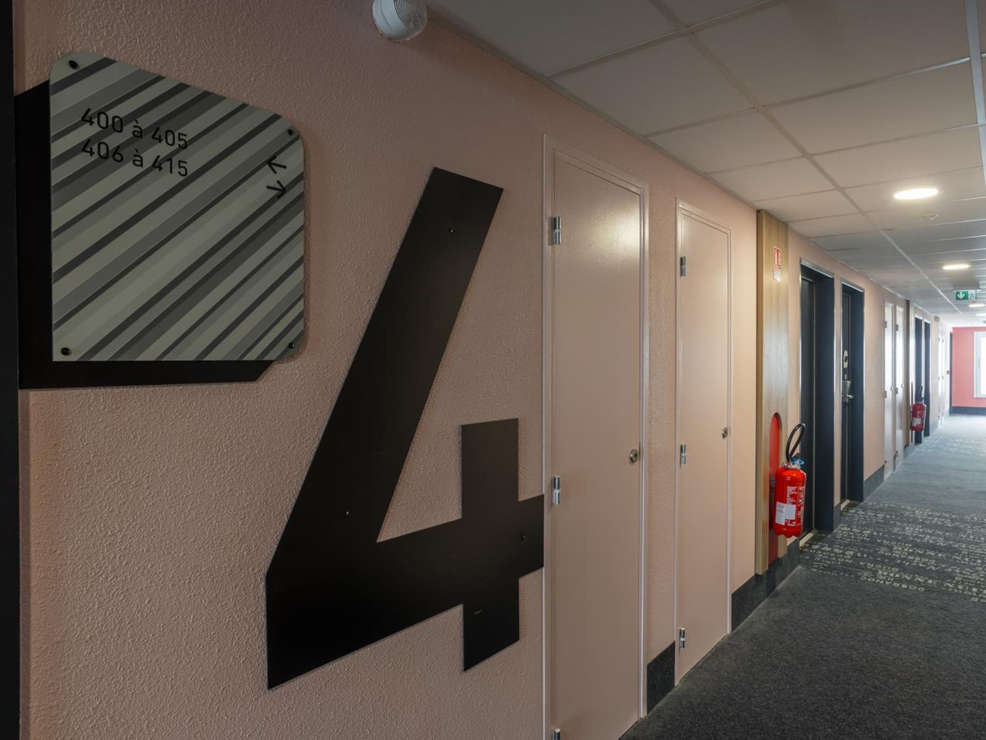 B&B HOTEL Fort-de-France - Photo 77