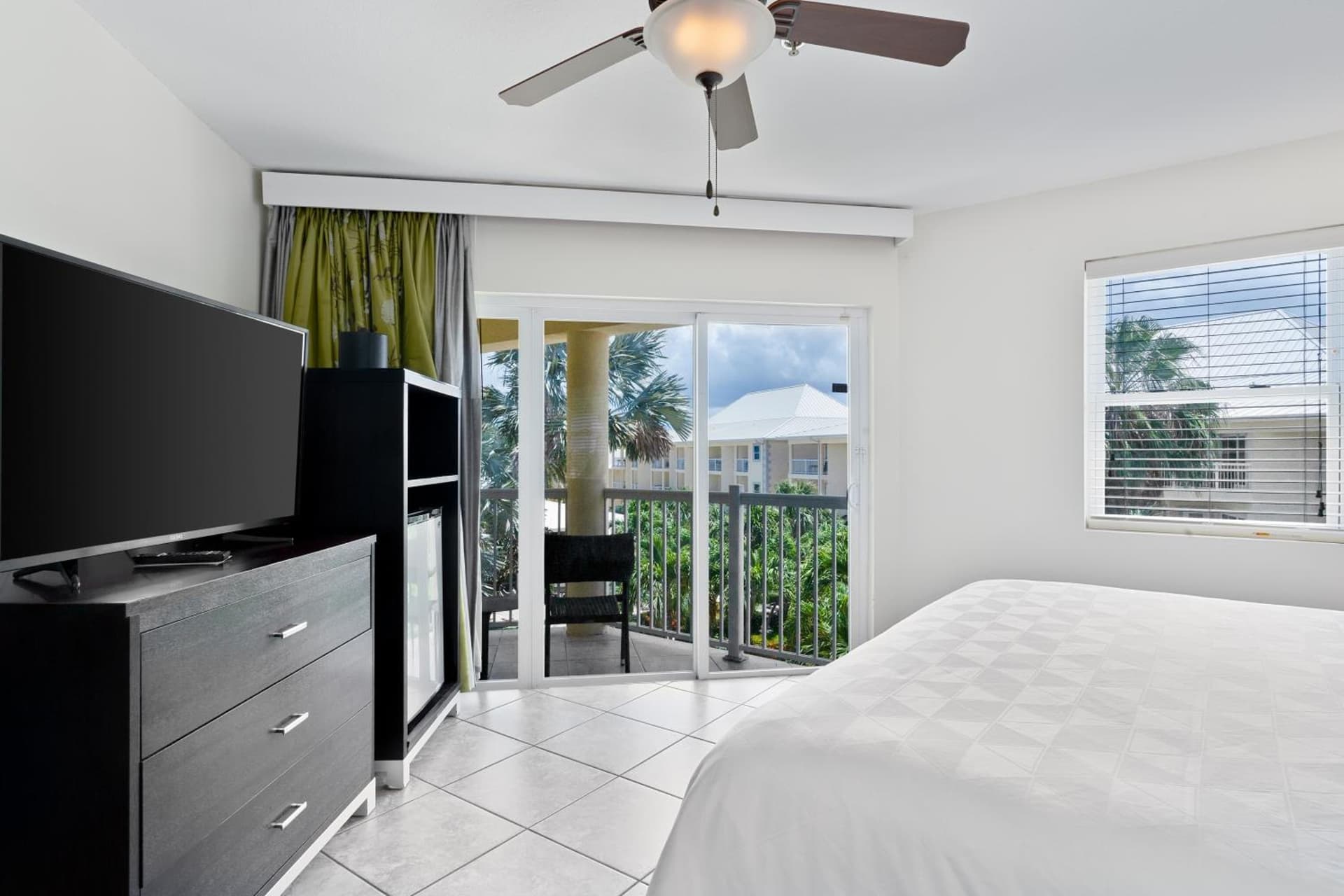 Holiday Inn Resort Grand Cayman by IHG - Photo 88