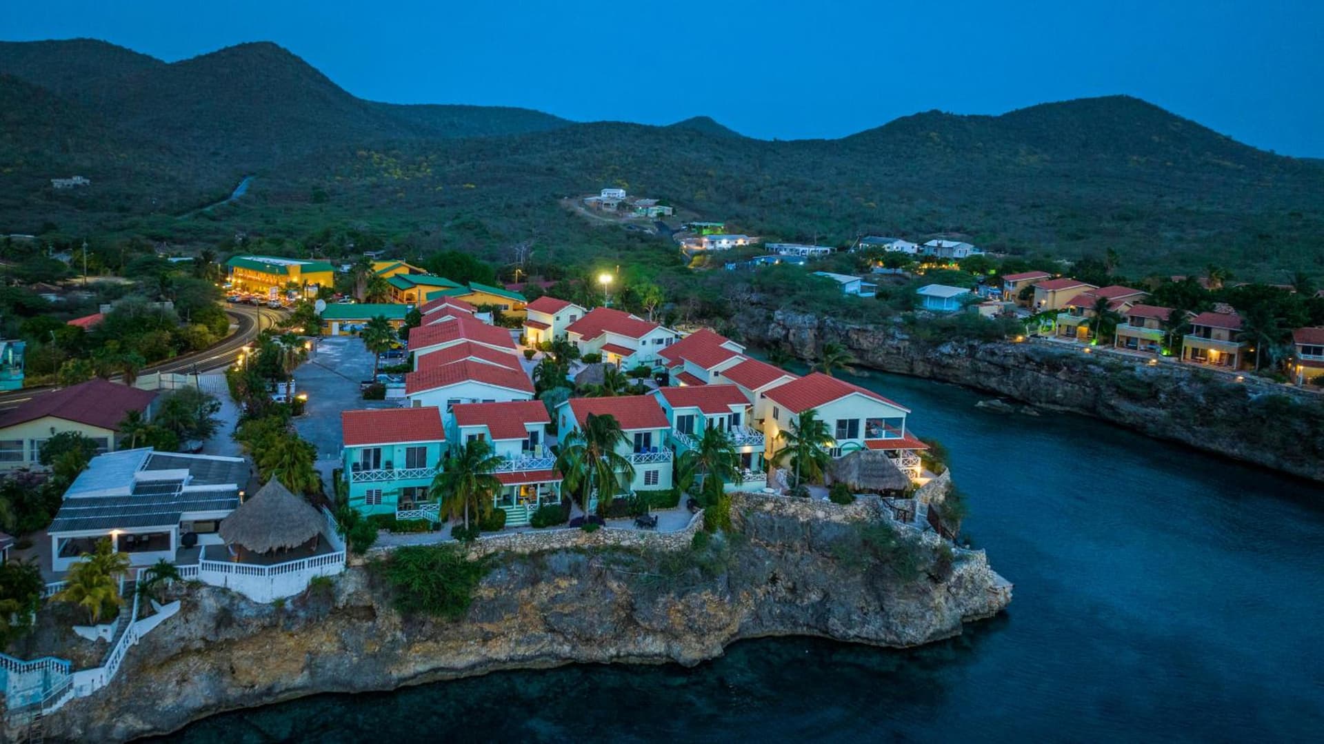 Lagoon Ocean Resort - Photo 23