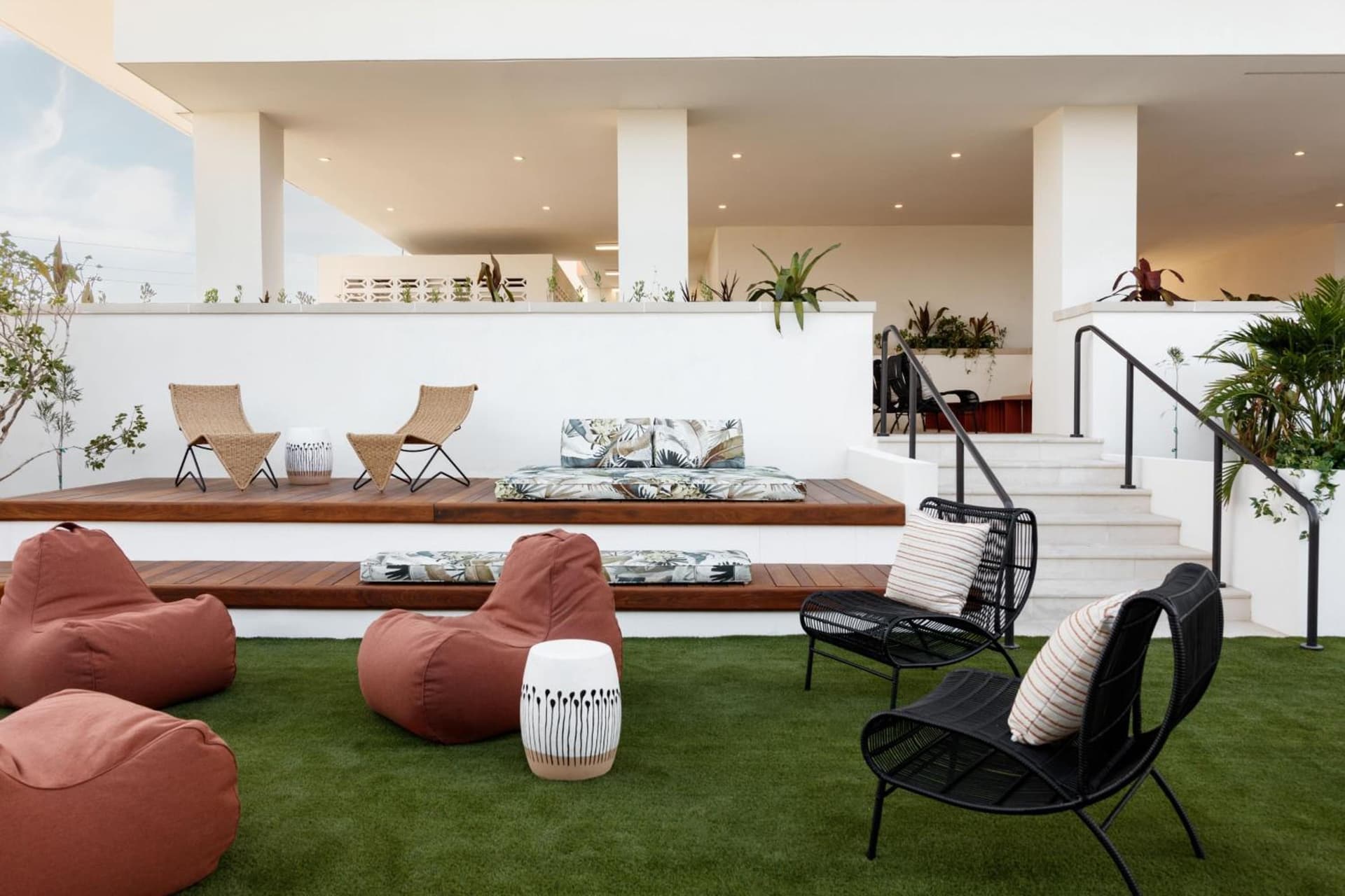 Hotel Indigo Grand Cayman by IHG - Photo 75