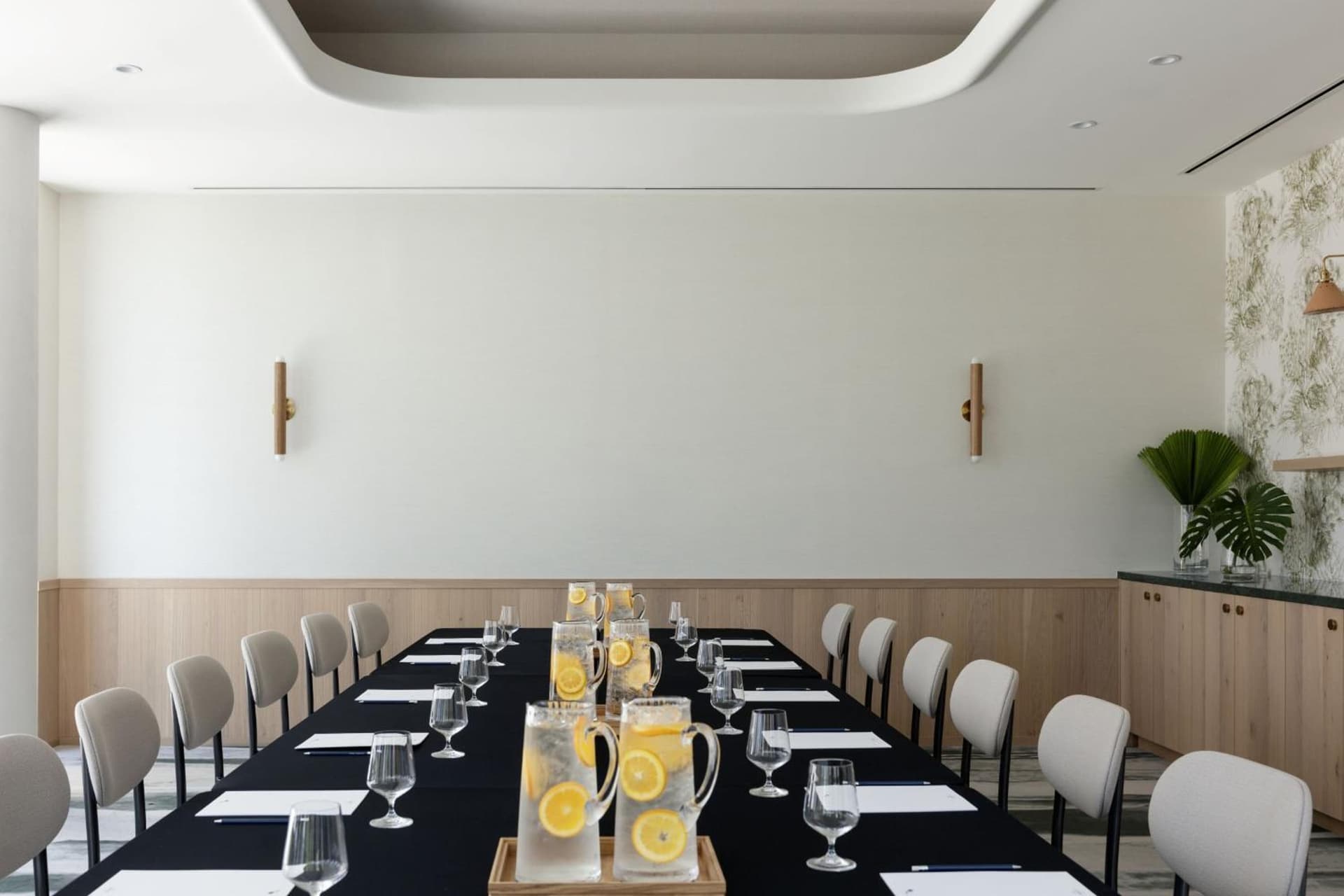 Hotel Indigo Grand Cayman by IHG - Photo 10