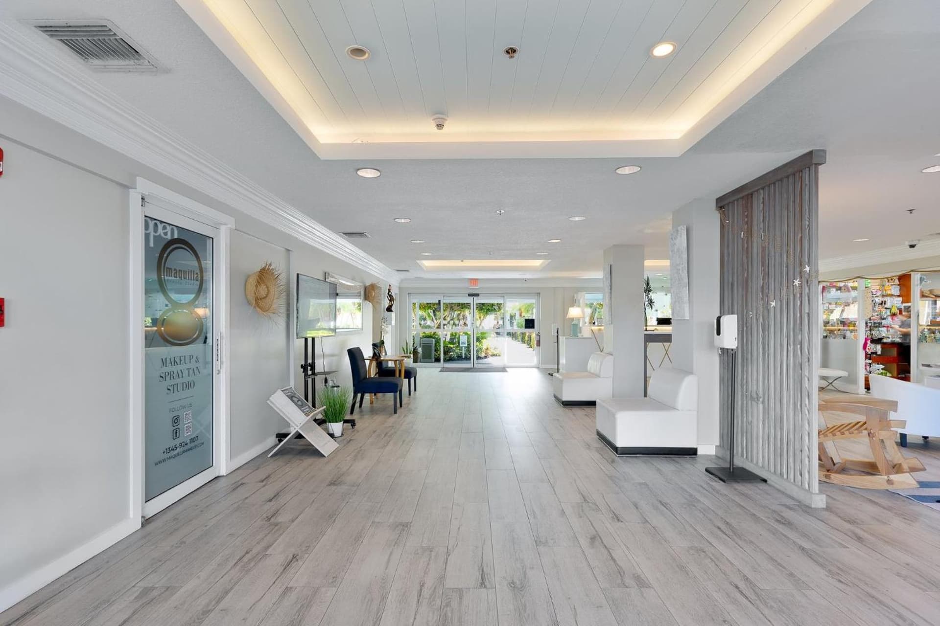 Holiday Inn Resort Grand Cayman by IHG - Photo 231