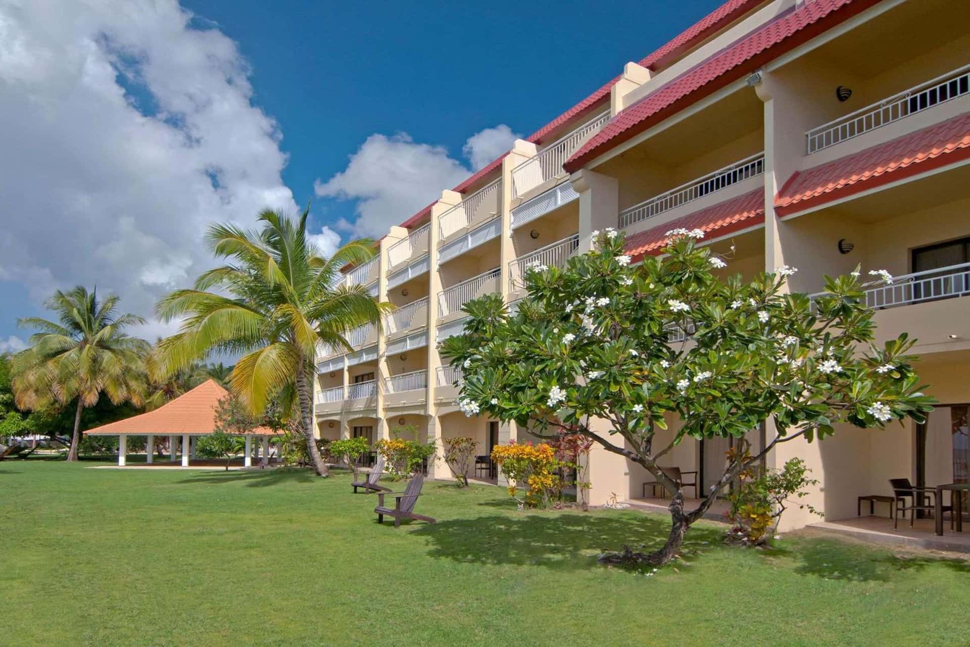 Radisson Grenada Beach Resort - hotel in Grand Anse, Grand Anse