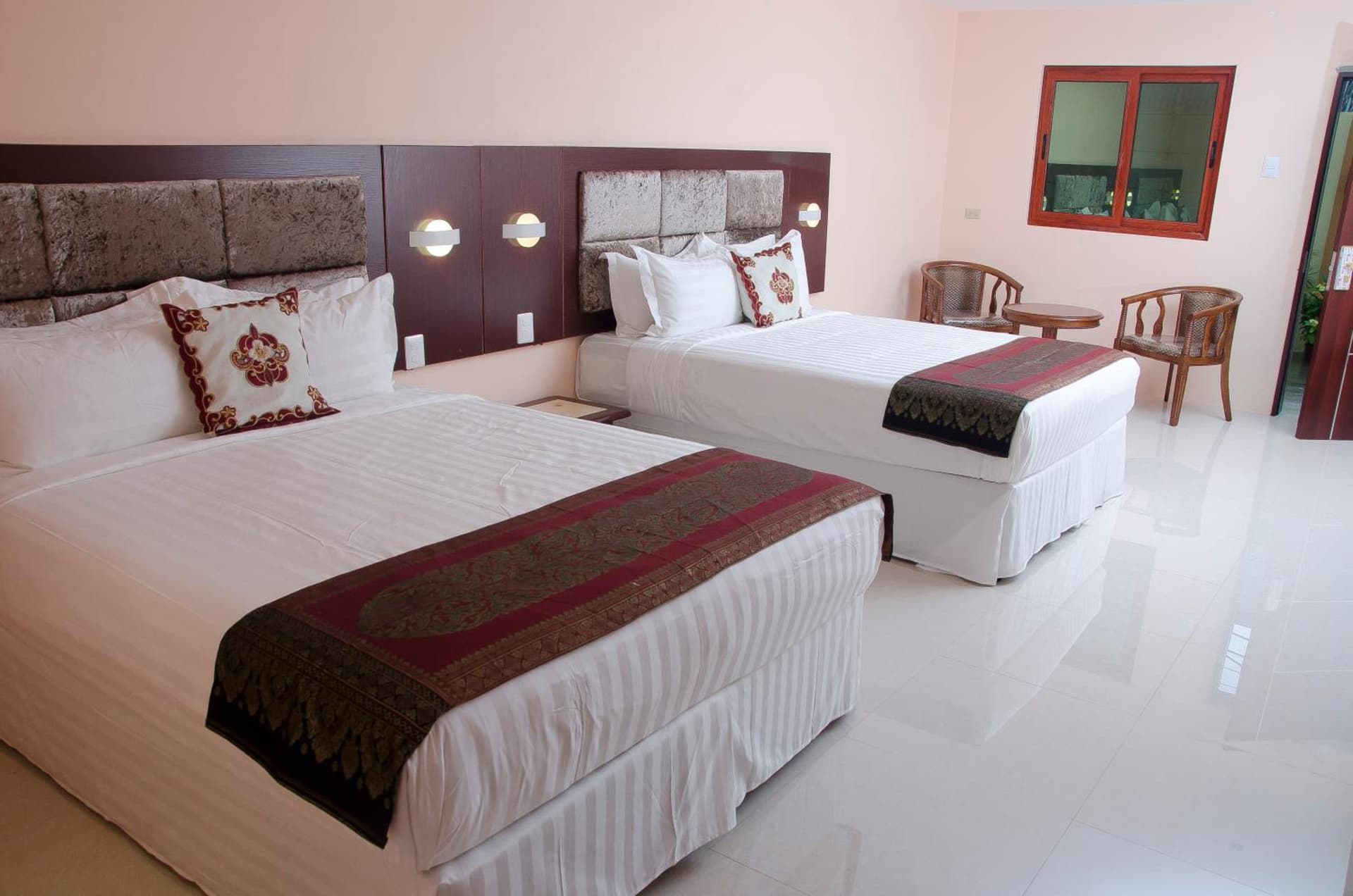 Grand Diamond Hotel Trinidad - Photo 13