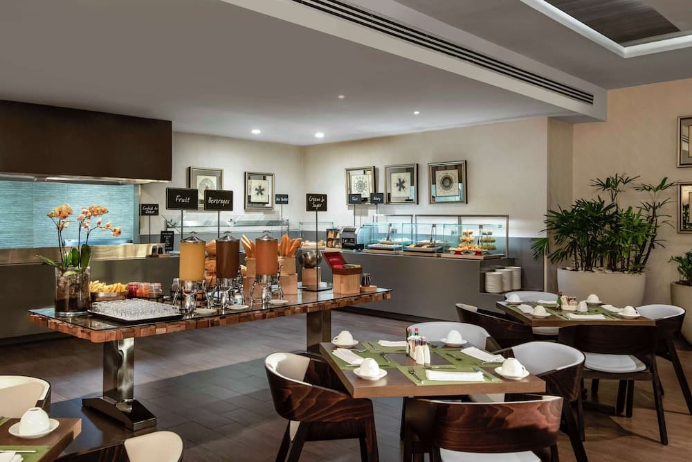 Embassy Suites by Hilton Santo Domingo - Photo 62