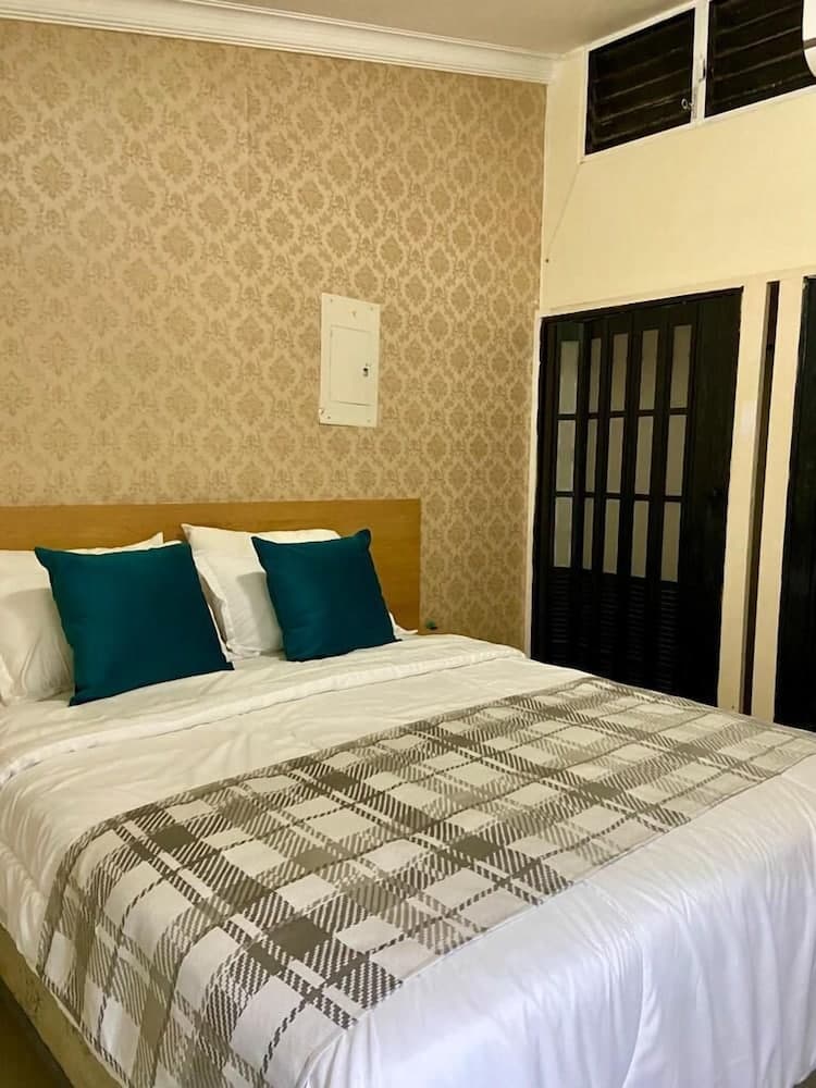 BOTANIC GARDEN HOSTAL - Photo 3