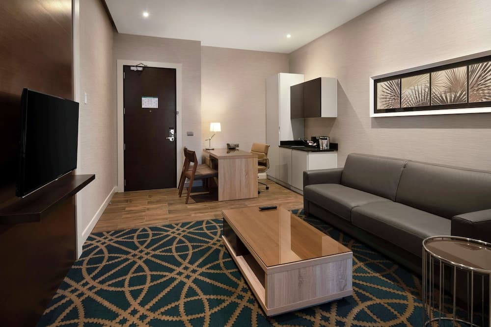 Embassy Suites by Hilton Santo Domingo - Photo 14