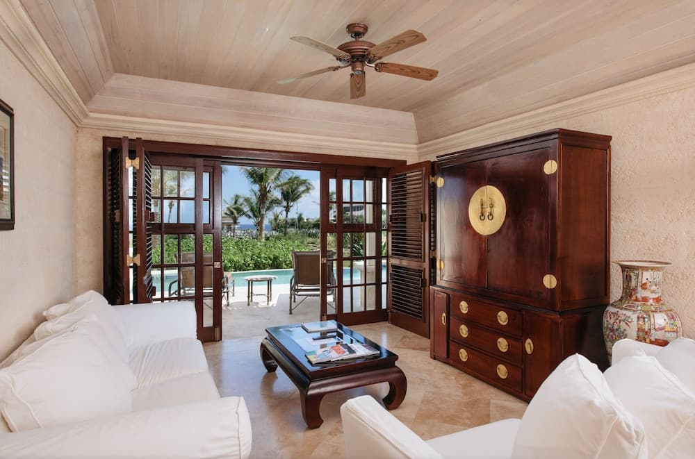 The Crane Resort - Photo 41