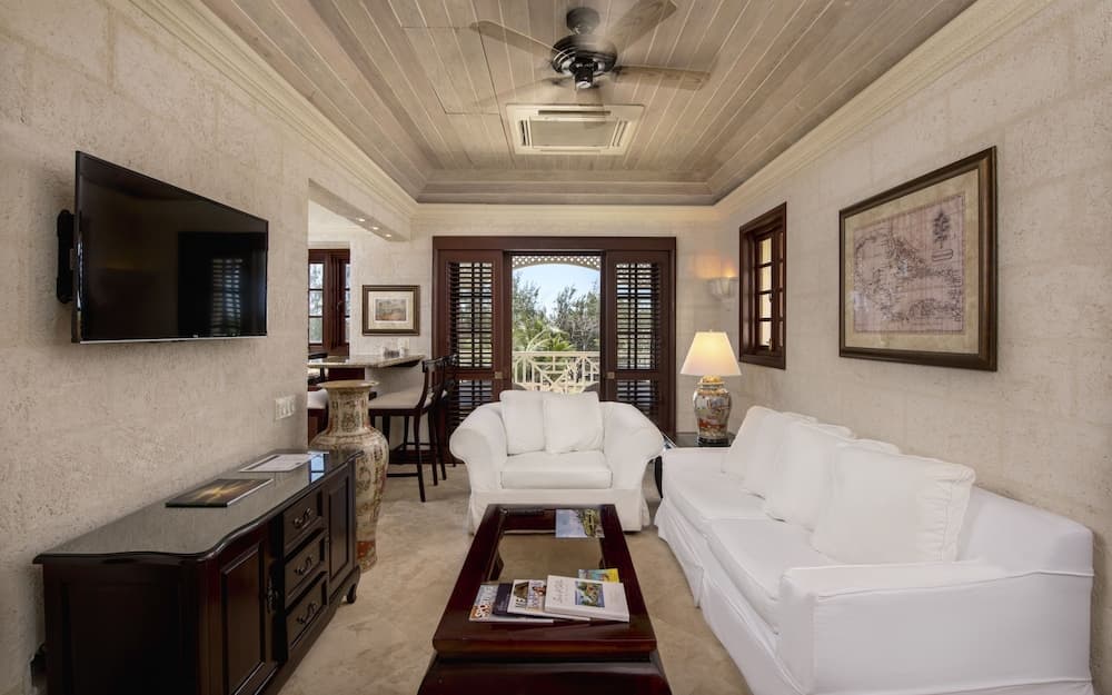 The Crane Resort - Photo 44