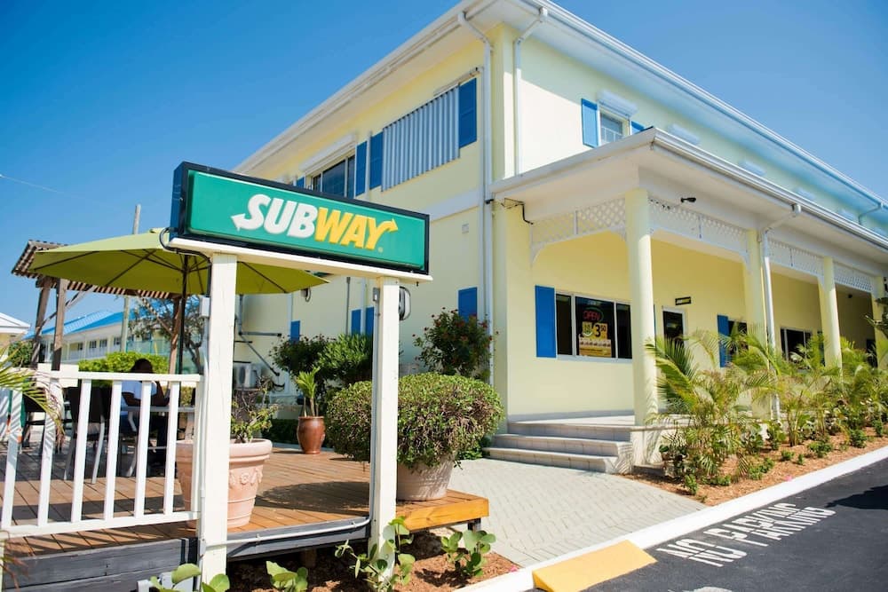 Wyndham Reef Resort Grand Cayman - Photo 61