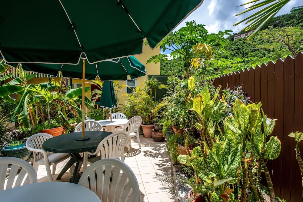 Sebastian's on the Beach - Photo 89