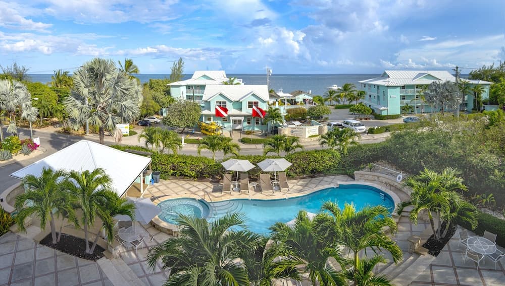 Compass Point Dive Resort - Photo 7