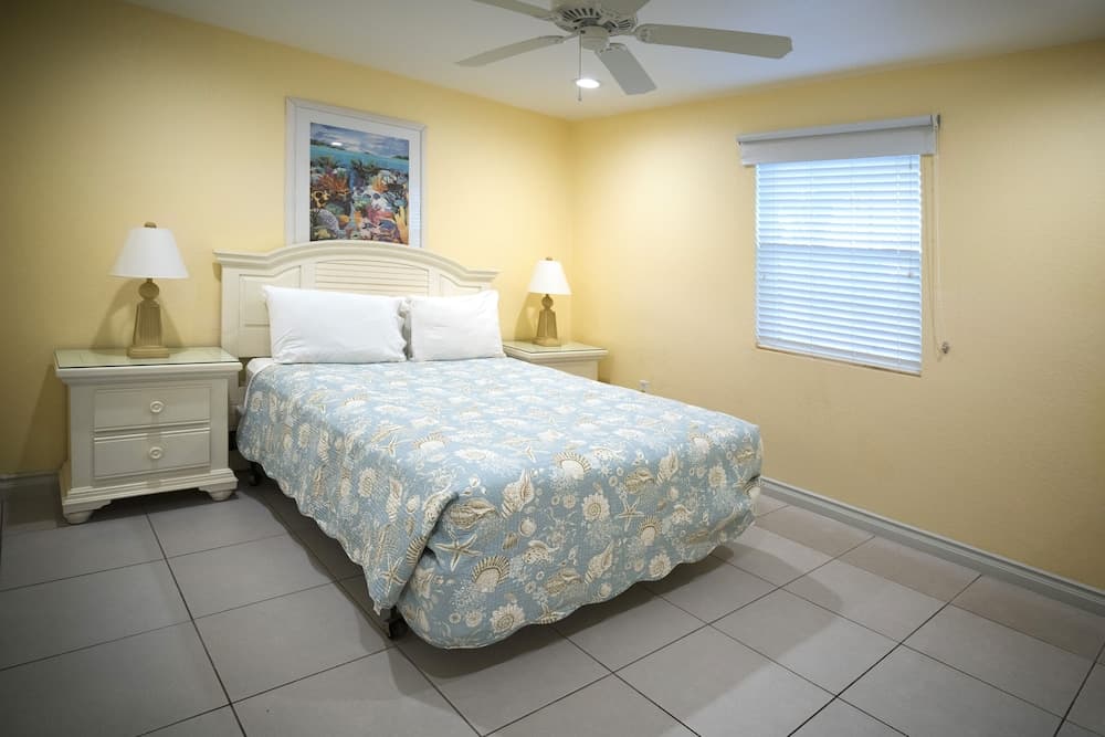 Compass Point Dive Resort - Photo 3