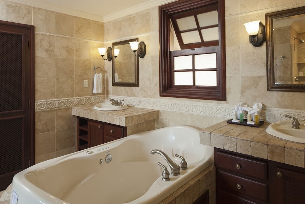 The Crane Resort - Photo 77