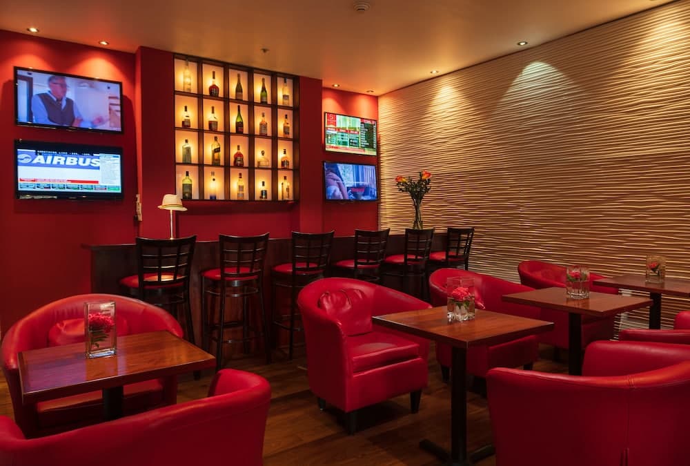 S Hotel Kingston - Photo 49