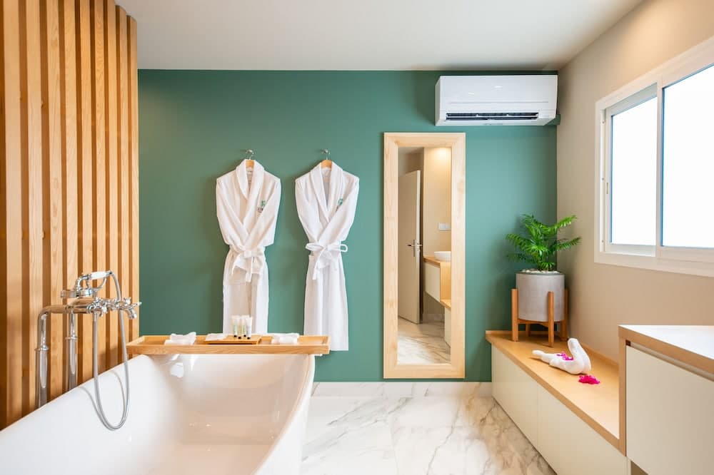 Hotel La Pagerie - Photo 36