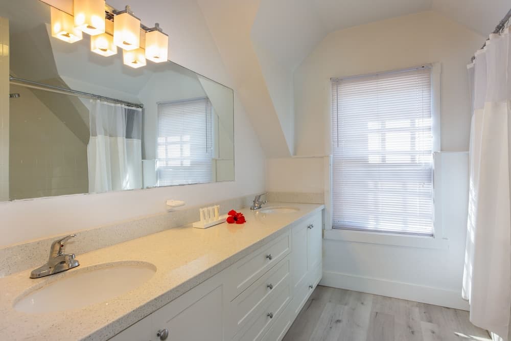 Peace and Plenty Resort - Photo 40