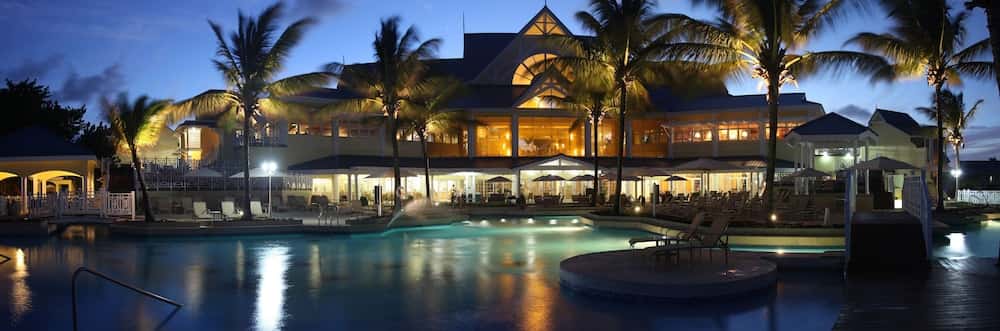 Magdalena Grand Beach & Golf Resort - hotel in Tobago Plantations Estate, Lowlands