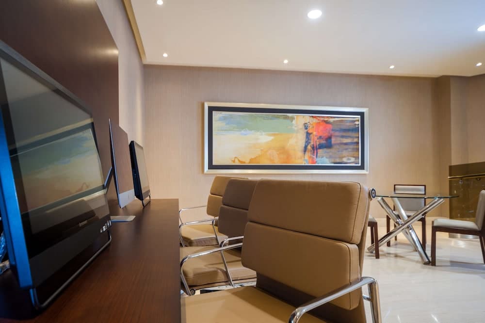 Embassy Suites by Hilton Santo Domingo - Photo 84