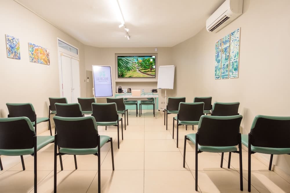 Hotel La Pagerie - Photo 60