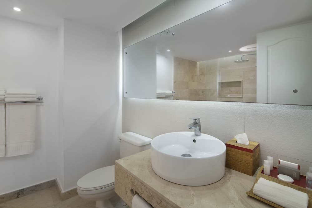 Wyndham Alltra Samana All-Inclusive Resort - Photo 32