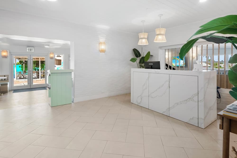 Peace and Plenty Resort - Photo 37