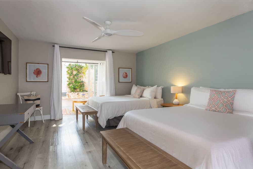 Peace and Plenty Resort - Photo 46