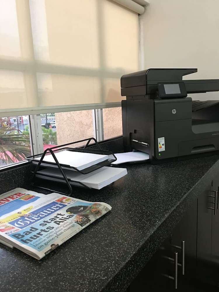 S Hotel Kingston - Photo 46