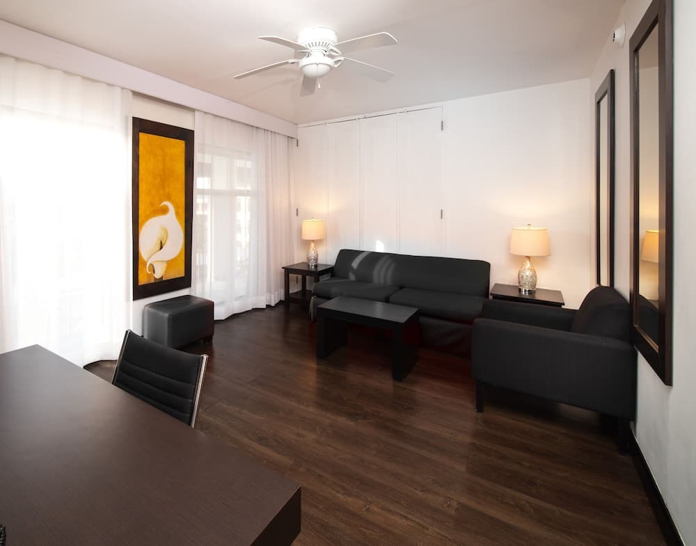 S Hotel Kingston - Photo 13